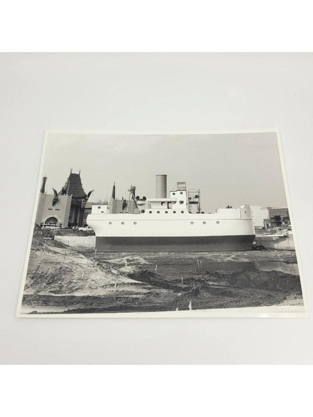 MIN & BILLS DOCKSIDE DINER 1988 Black & White Disney Press Media Photograph 8X11